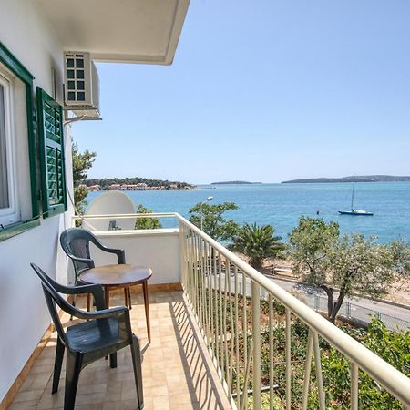 Family Friendly Seaside Apartments Brodarica, Sibenik - 4833 Бродарица Экстерьер фото