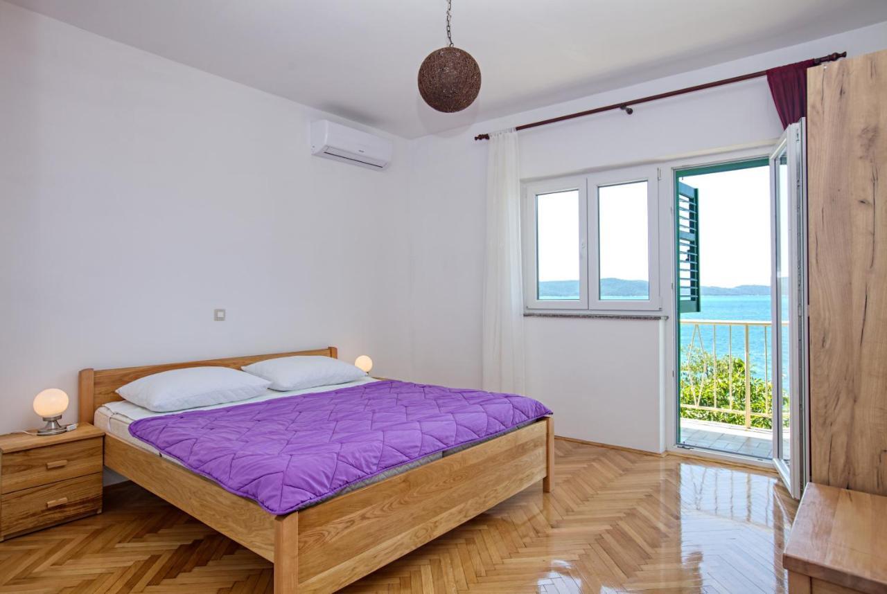 Family Friendly Seaside Apartments Brodarica, Sibenik - 4833 Бродарица Экстерьер фото