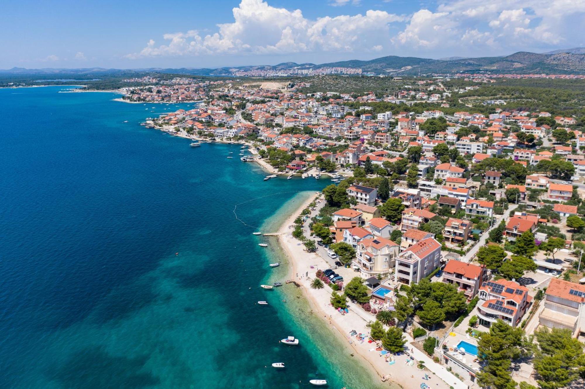 Family Friendly Seaside Apartments Brodarica, Sibenik - 4833 Бродарица Экстерьер фото
