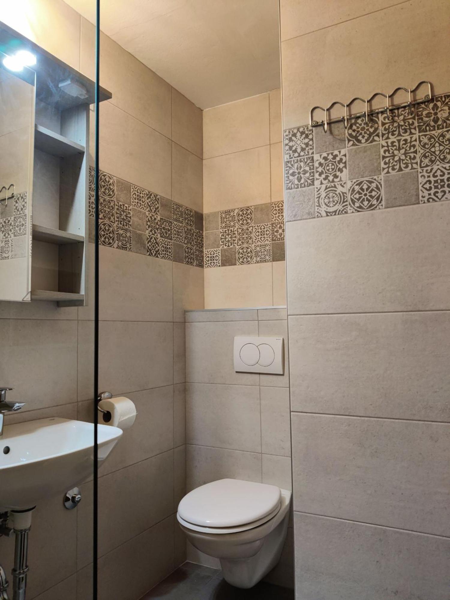 Family Friendly Seaside Apartments Brodarica, Sibenik - 4833 Бродарица Номер фото