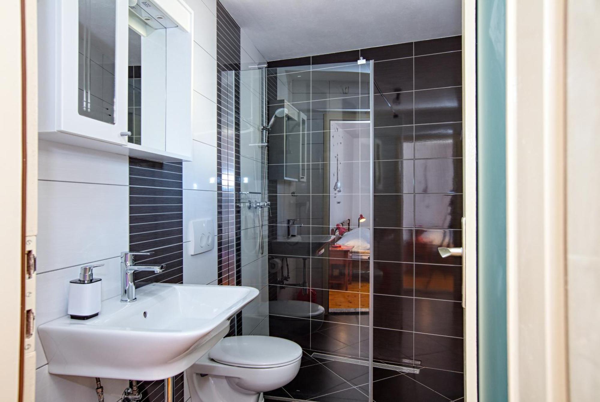 Family Friendly Seaside Apartments Brodarica, Sibenik - 4833 Бродарица Номер фото